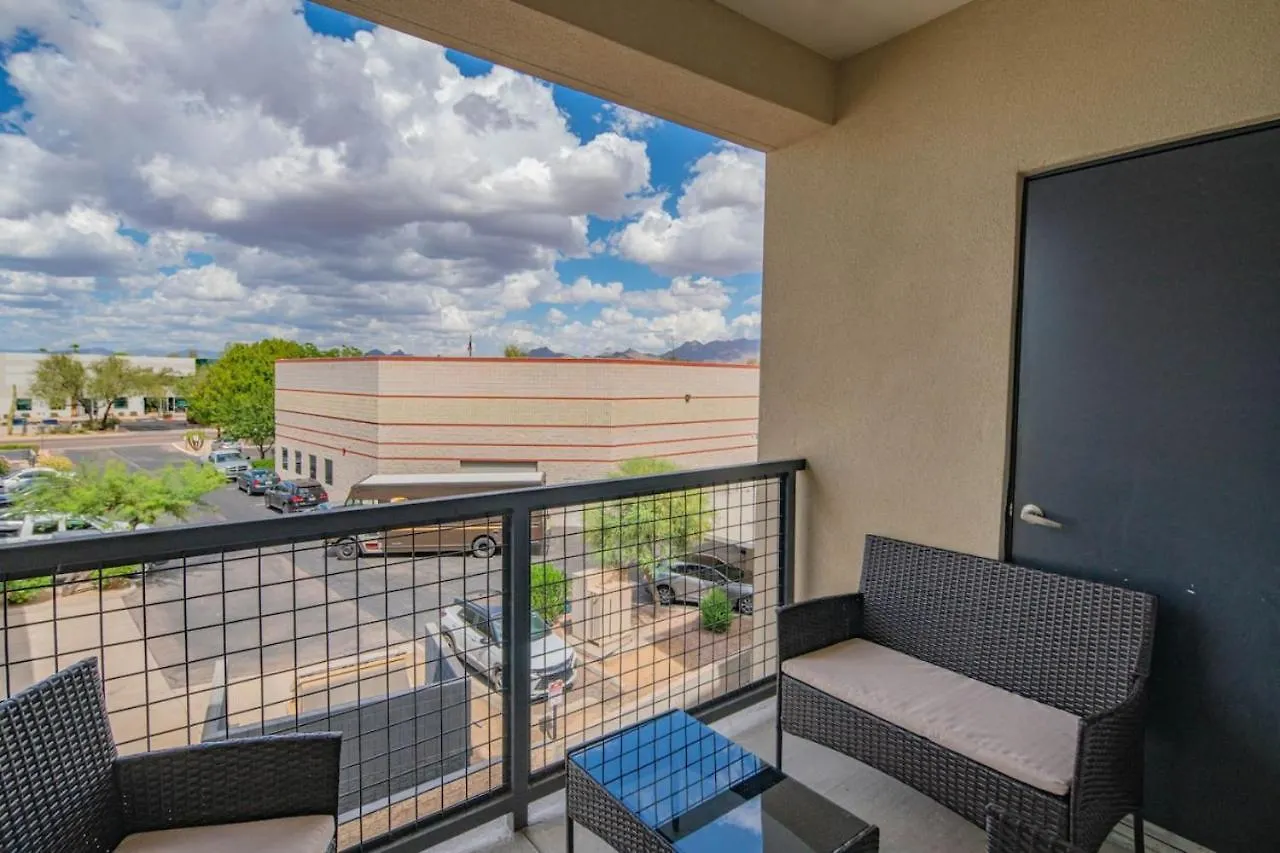 Stunning 2Br Kierland Common, Tpc Golf, Pool, Gym, W-D Apartment Scottsdale