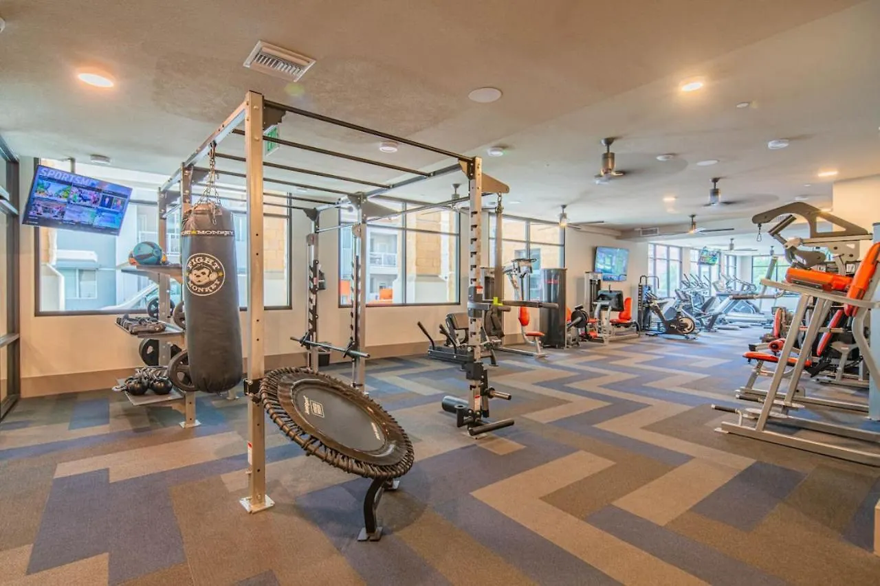 Stunning 2Br Kierland Common, Tpc Golf, Pool, Gym, W-D Apartment Scottsdale 0*,