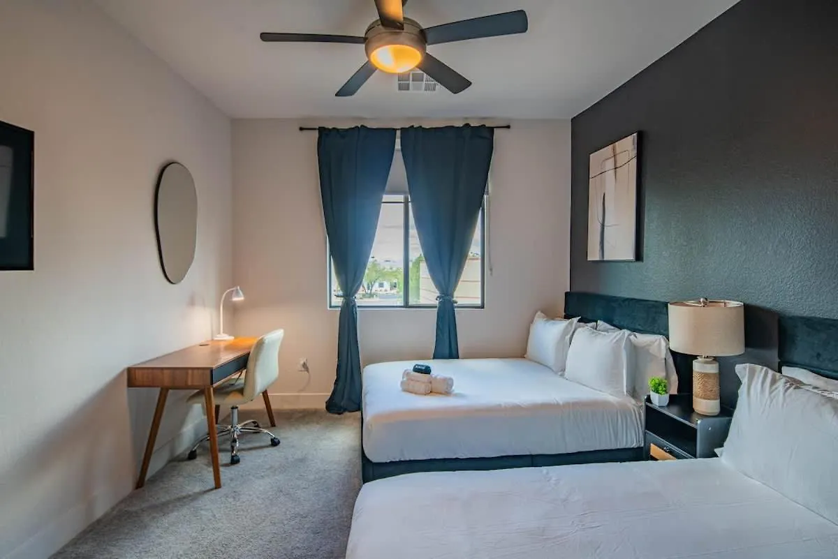 Stunning 2Br Kierland Common, Tpc Golf, Pool, Gym, W-D Apartment Scottsdale